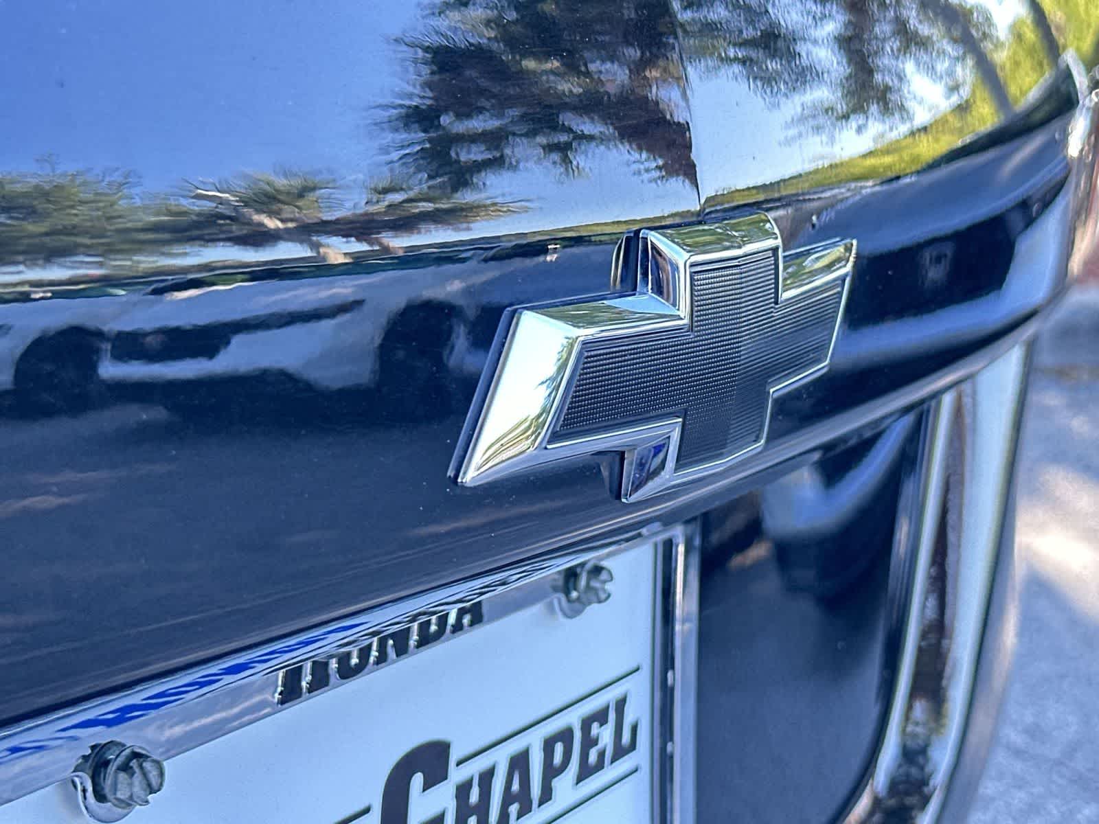 Thumbnail: 2020 Chevrolet Equinox - 10