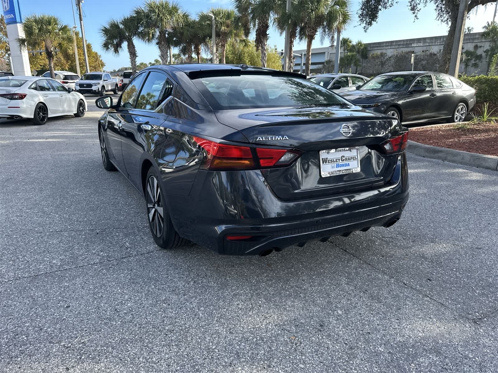 Thumbnail: 2019 Nissan Altima - 4