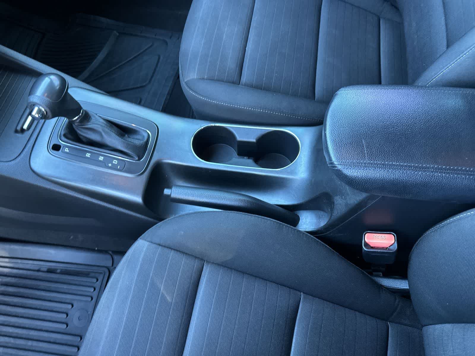 Thumbnail: 2016 Kia Forte - 19