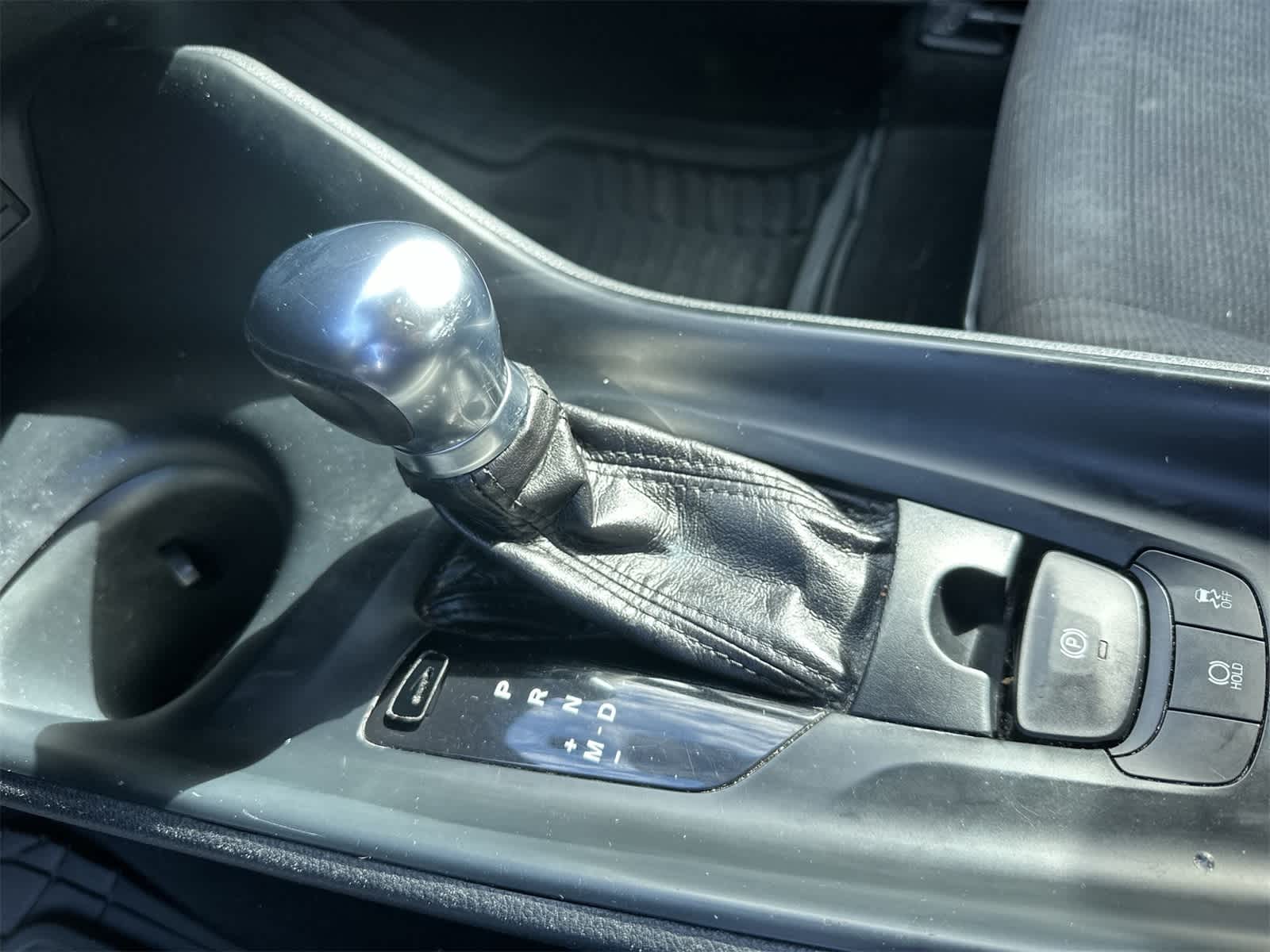 Thumbnail: 2018 Toyota C-HR - 22