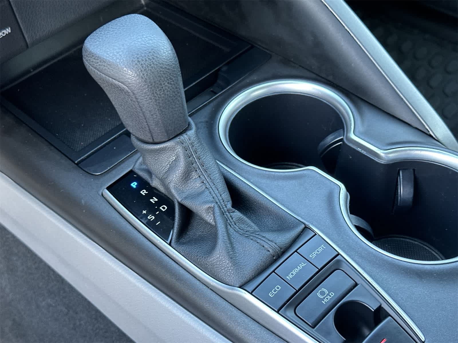 Thumbnail: 2024 Toyota Camry - 21