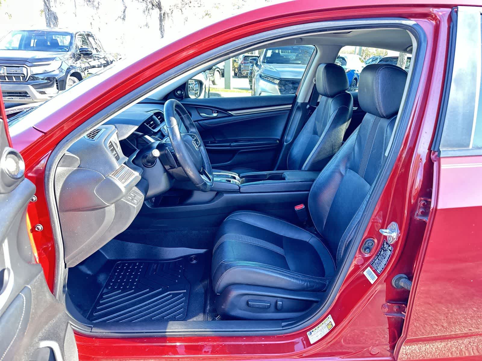 Thumbnail: 2019 Honda Civic - 2