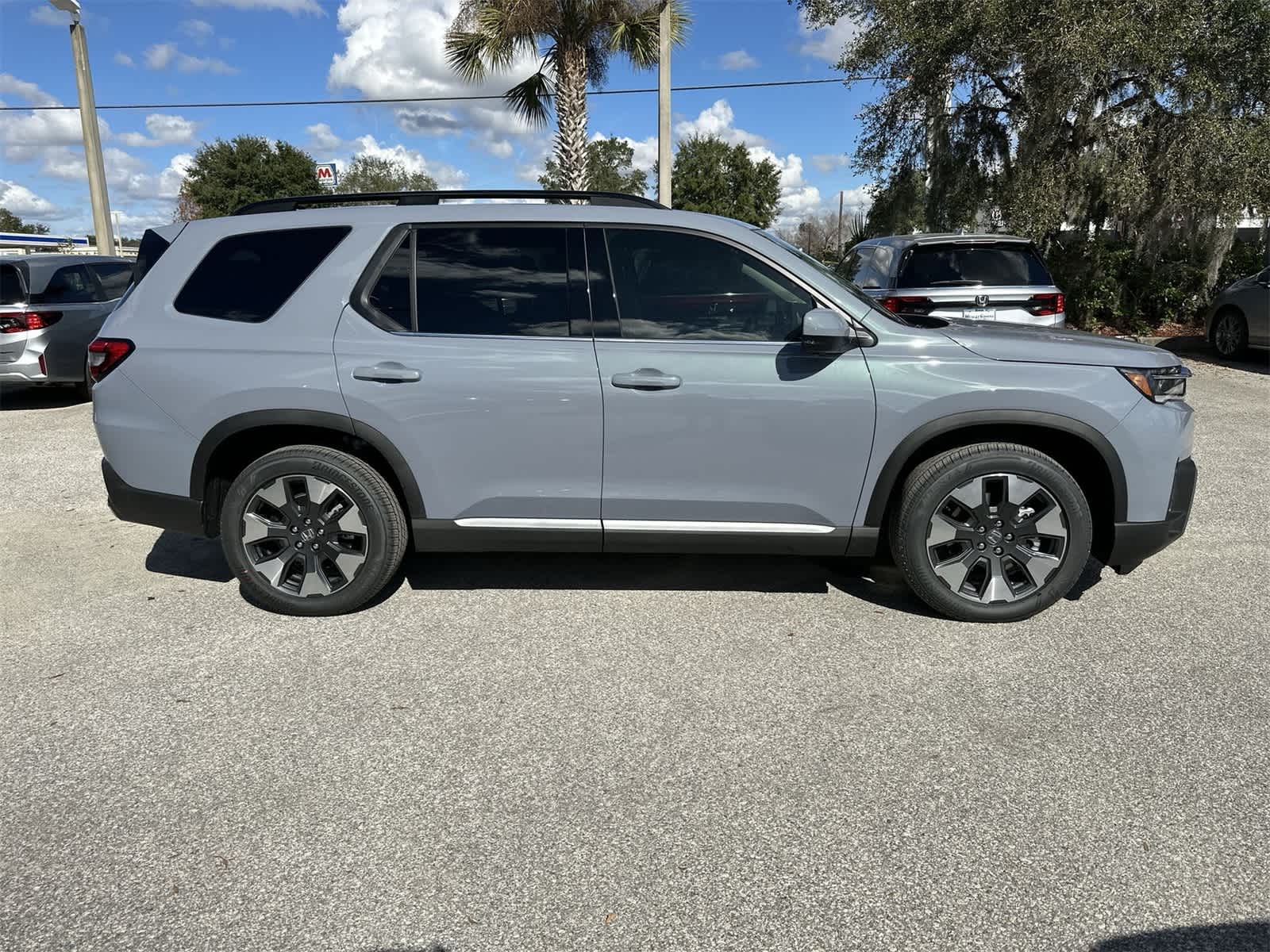 Thumbnail: 2026 Honda Pilot - 7