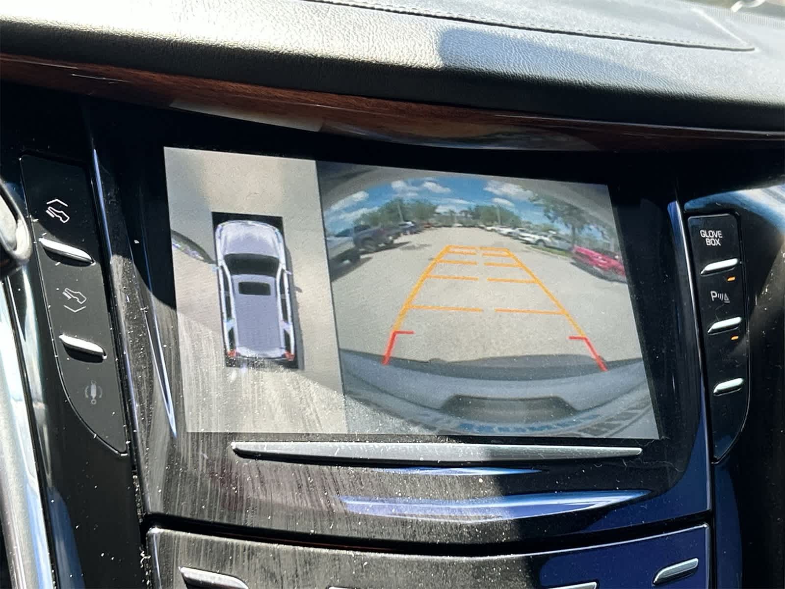 Thumbnail: 2015 Cadillac Escalade - 20