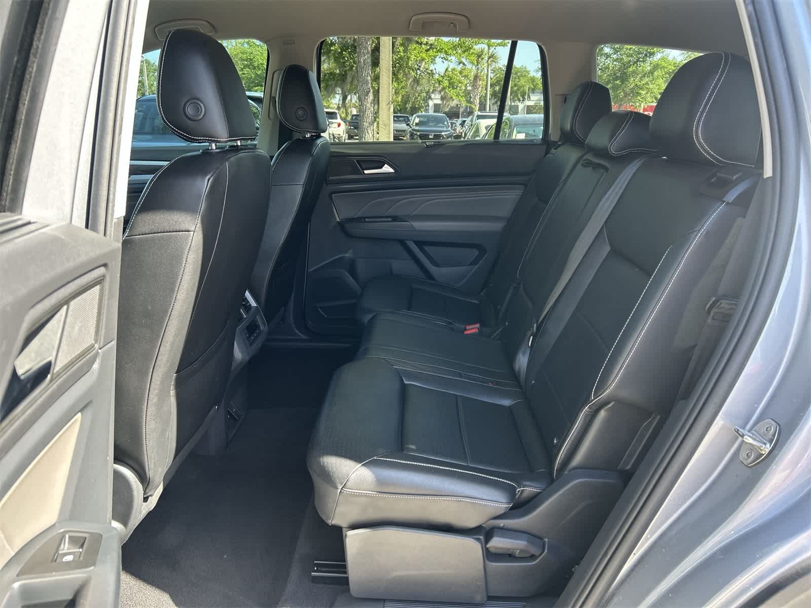 2021 Volkswagen Atlas SE 15