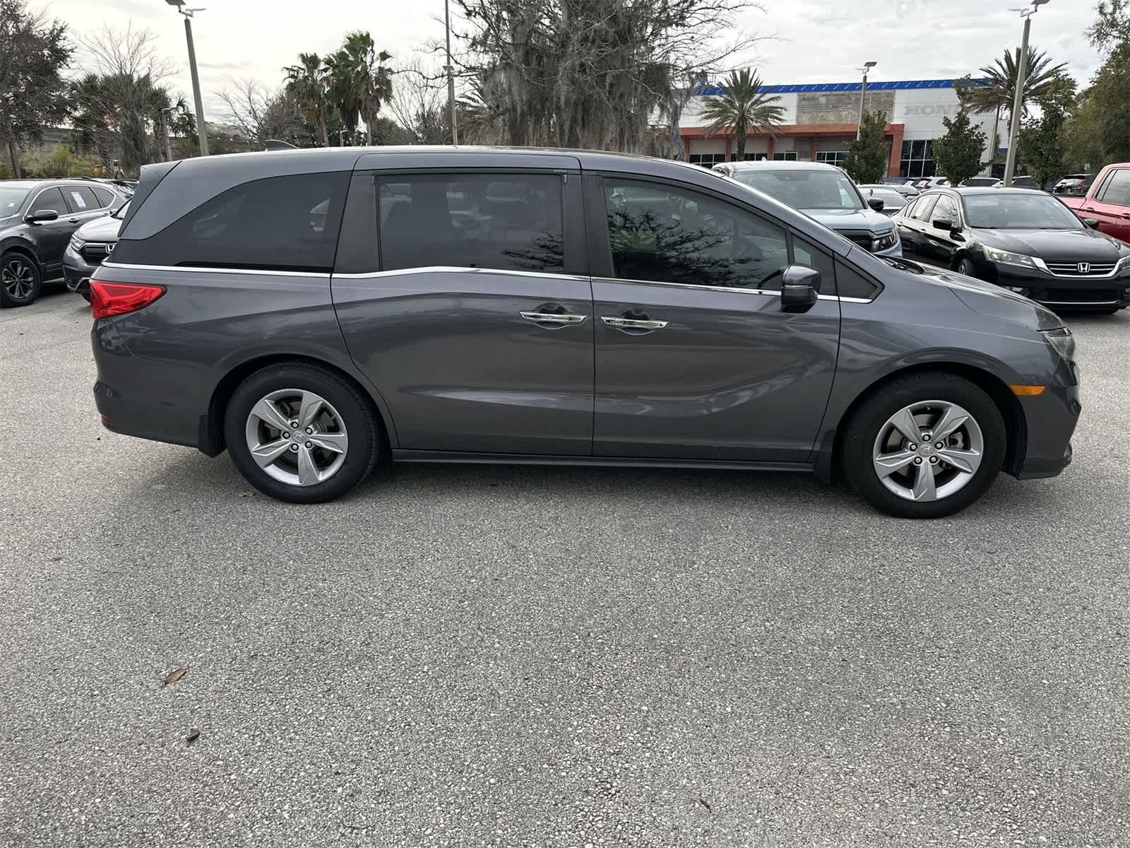 Thumbnail: 2018 Honda Odyssey - 7