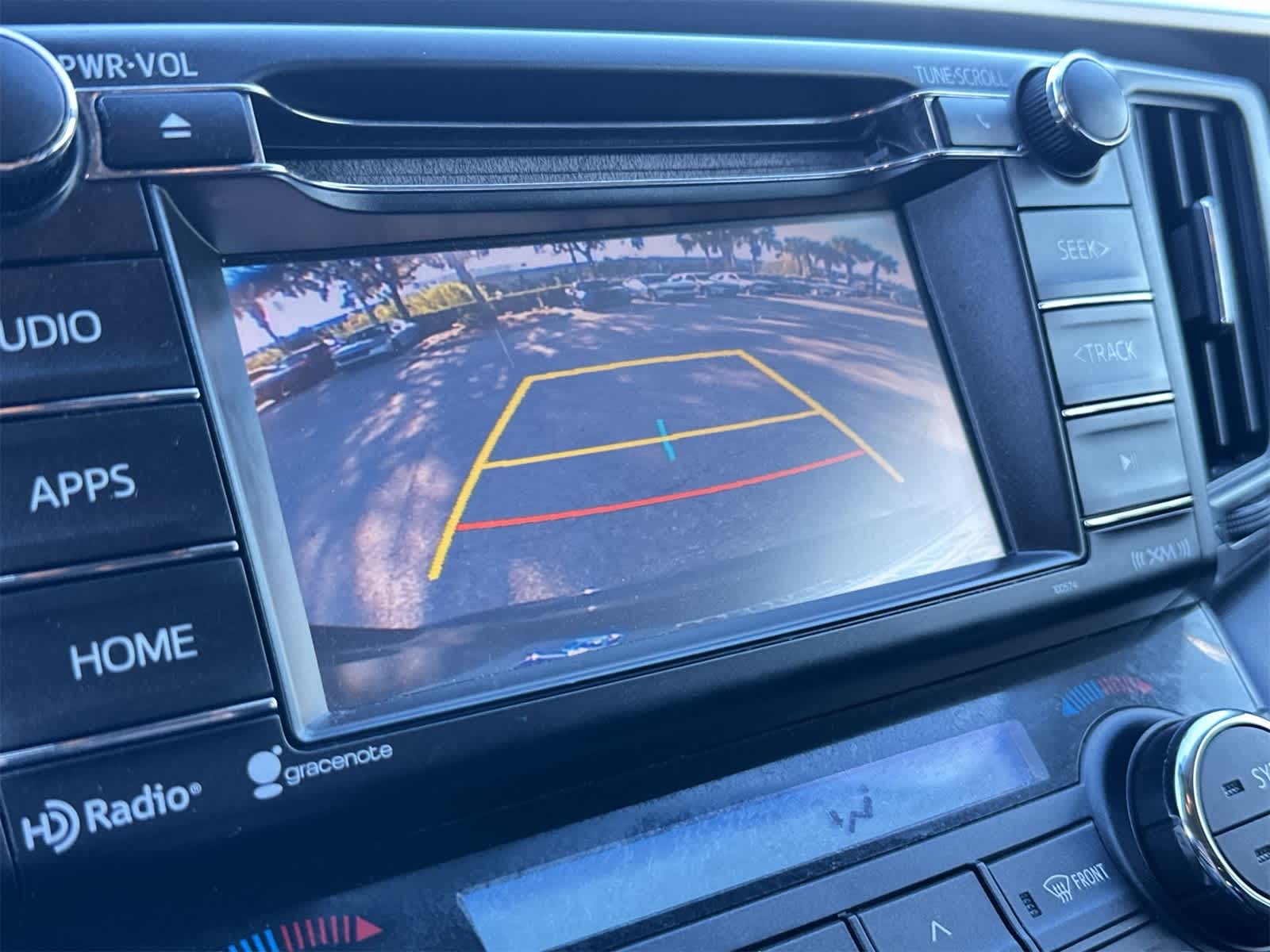 Thumbnail: 2018 Toyota RAV4 - 23