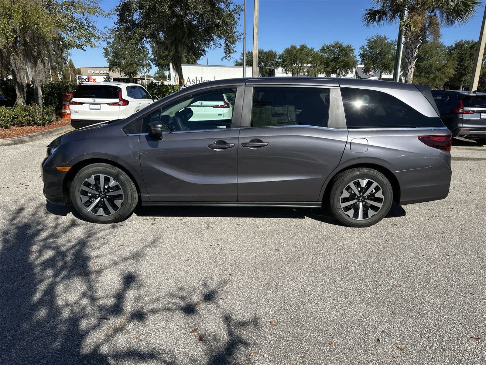 Thumbnail: 2026 Honda Odyssey - 3