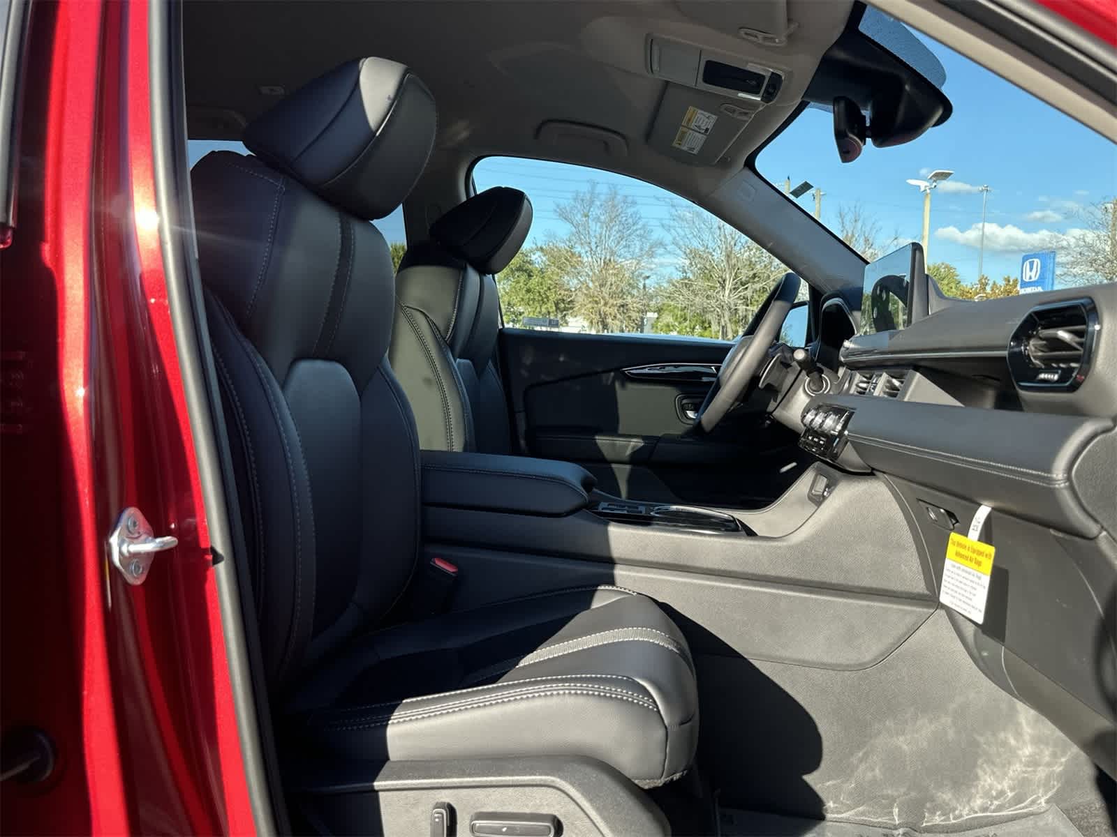 Thumbnail: 2026 Honda Pilot - 15