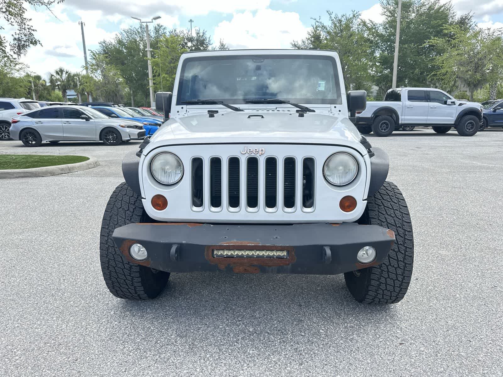 Thumbnail: 2013 Jeep Wrangler - 9