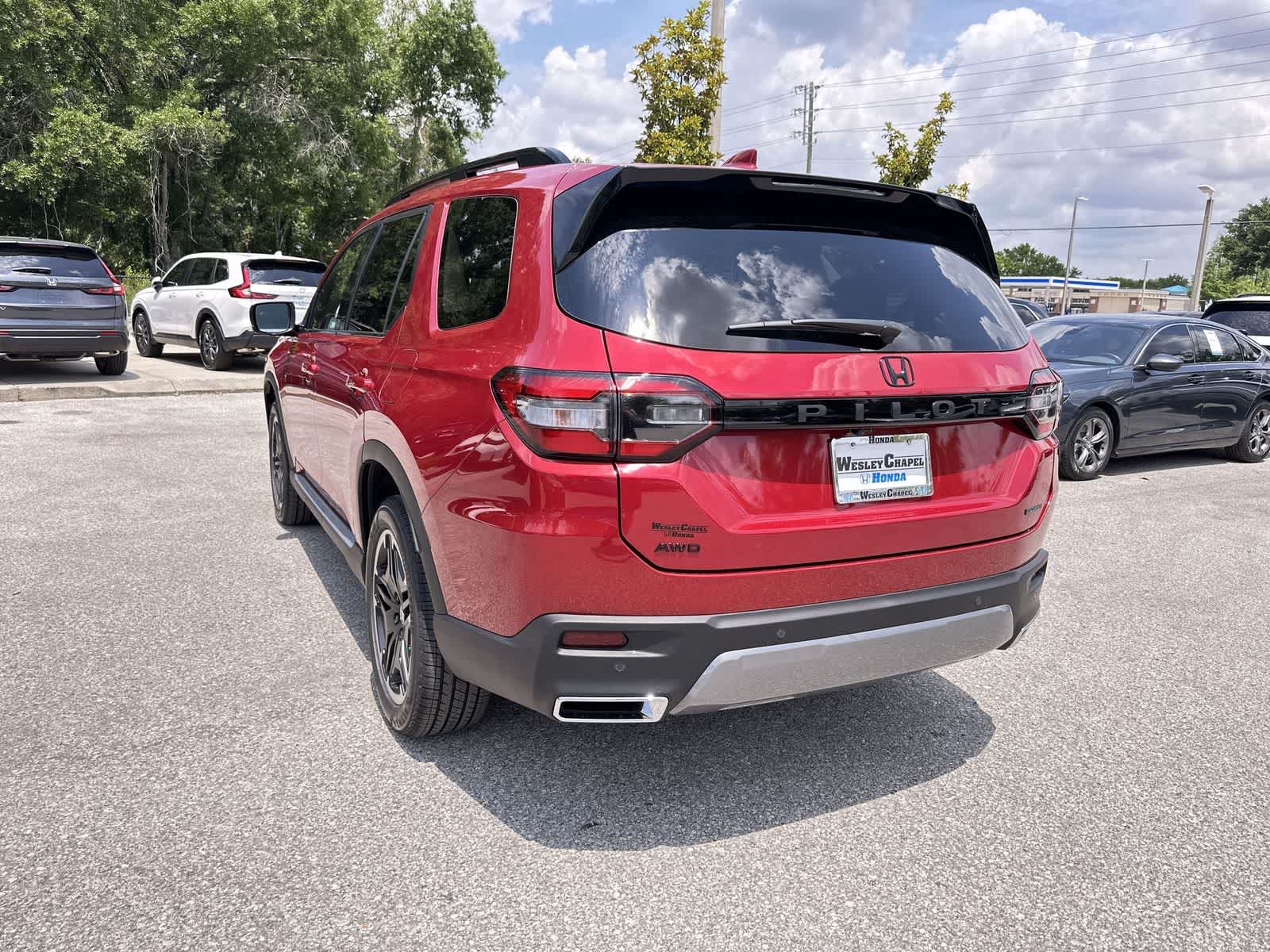 Thumbnail: 2026 Honda Pilot - 4