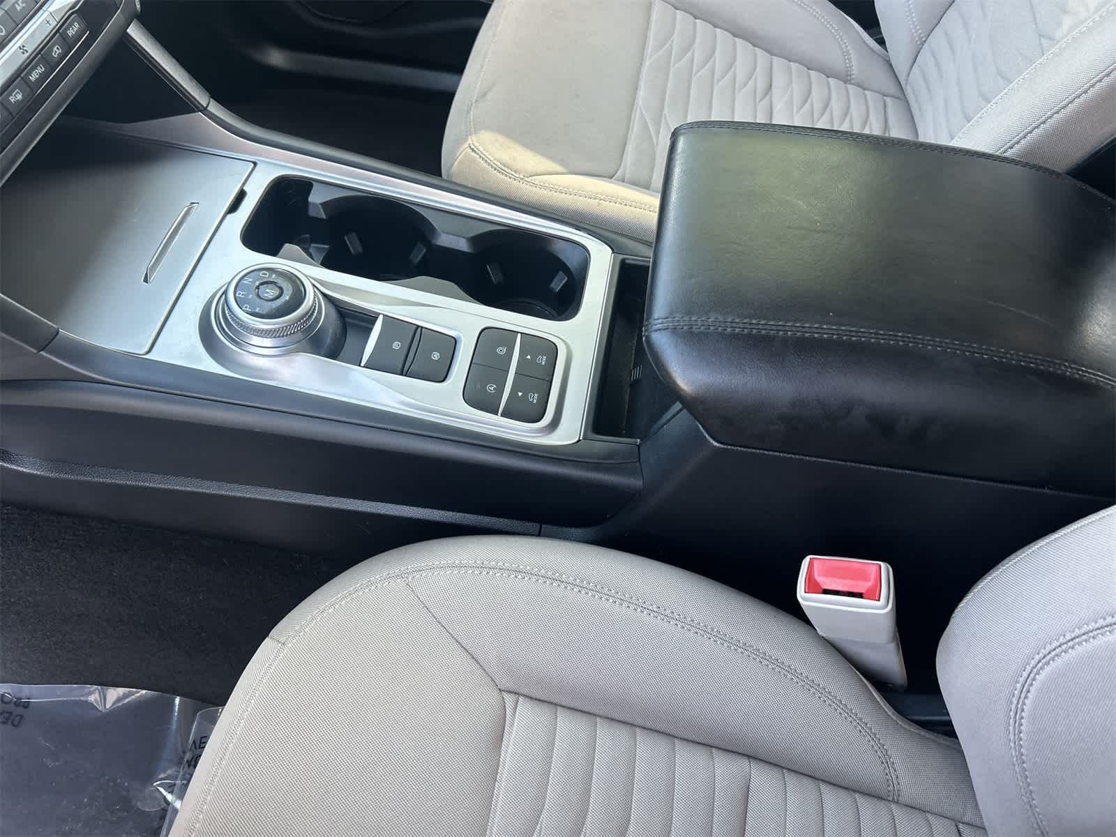 2020 Ford Explorer XLT 19