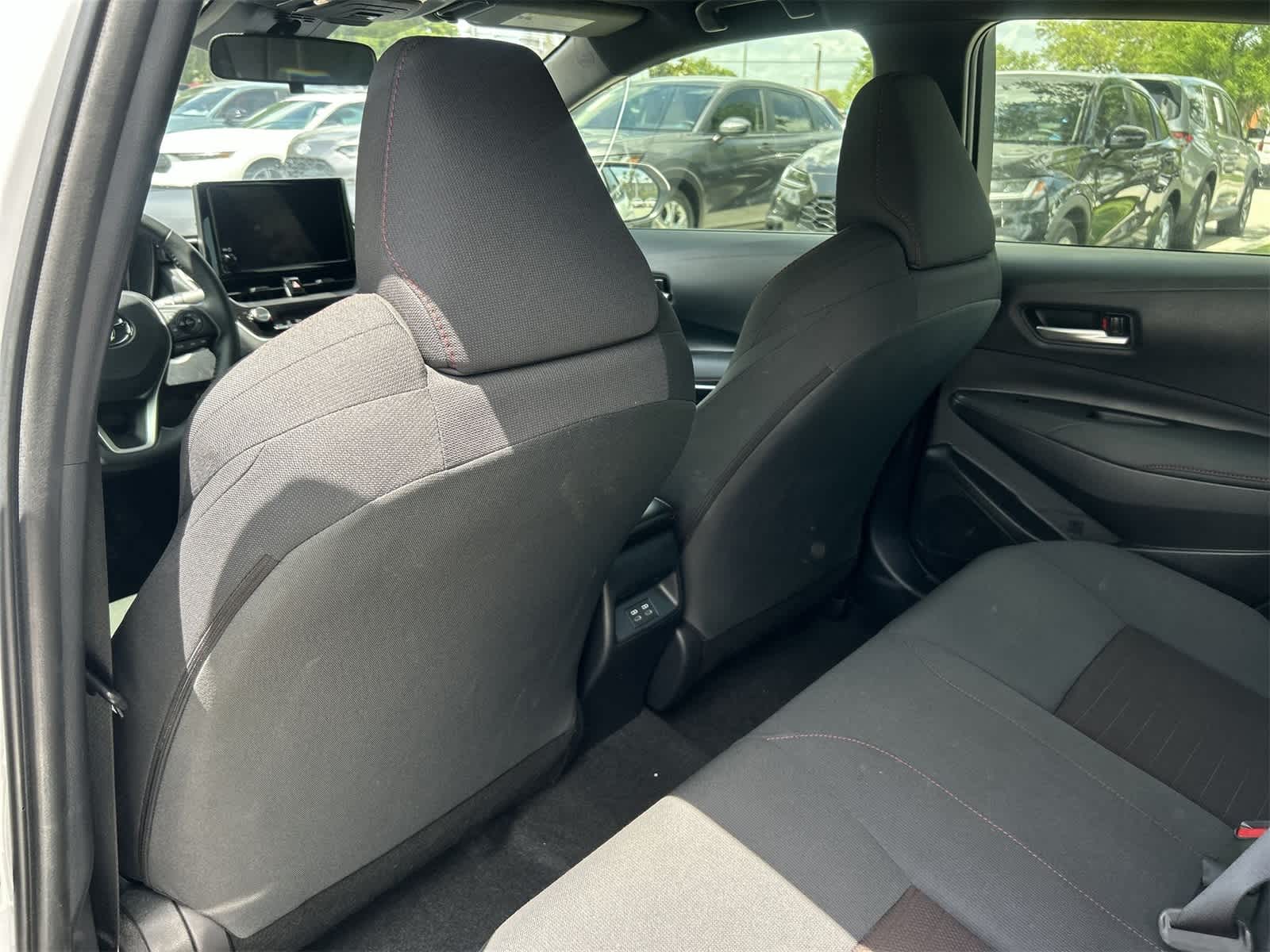 2023 Toyota Corolla SE 14