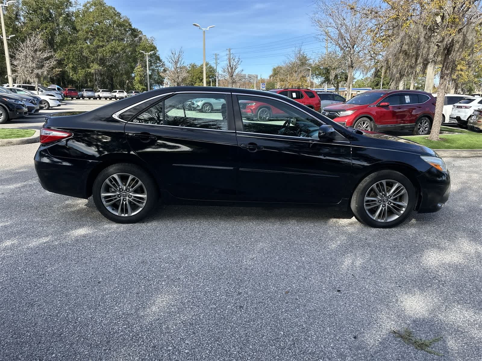 Thumbnail: 2015 Toyota Camry - 7