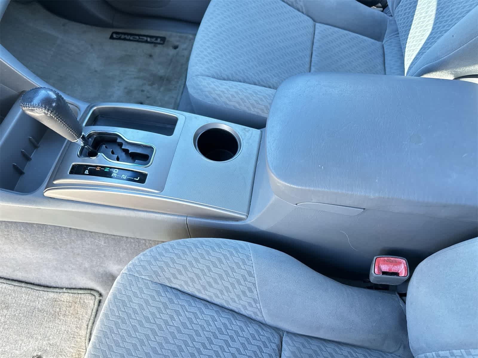 Thumbnail: 2010 Toyota Tacoma - 19