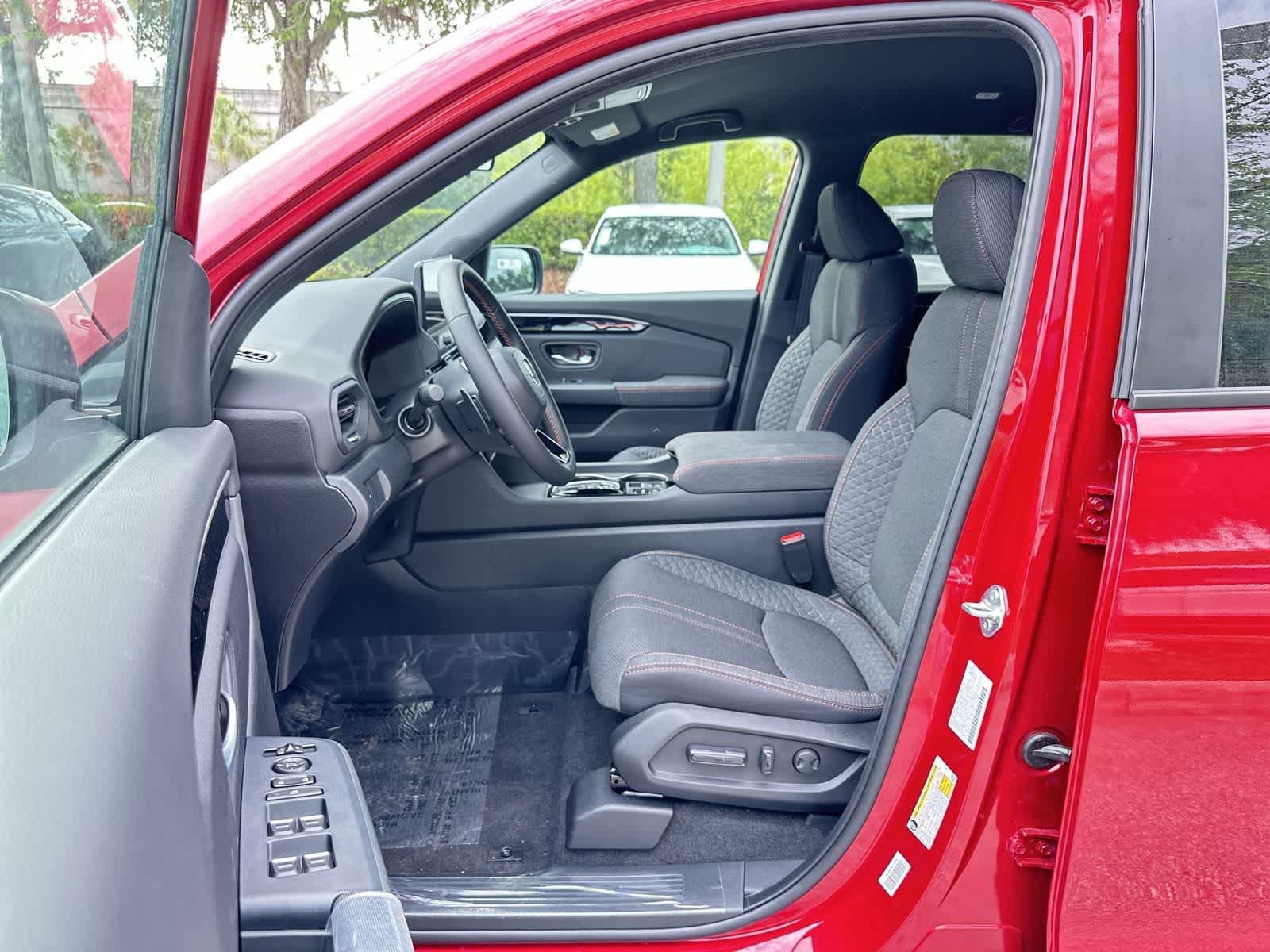 Thumbnail: 2026 Honda Pilot - 2