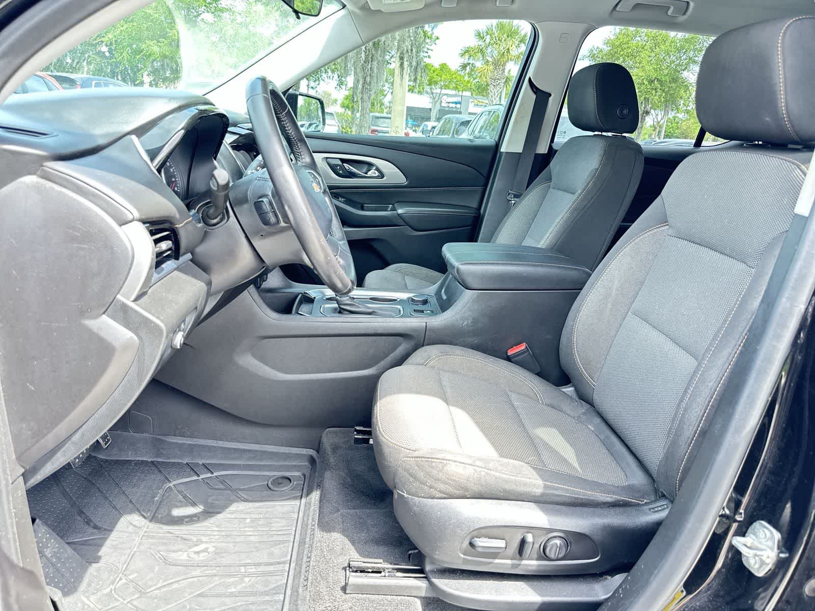 Thumbnail: 2019 Chevrolet Traverse - 13