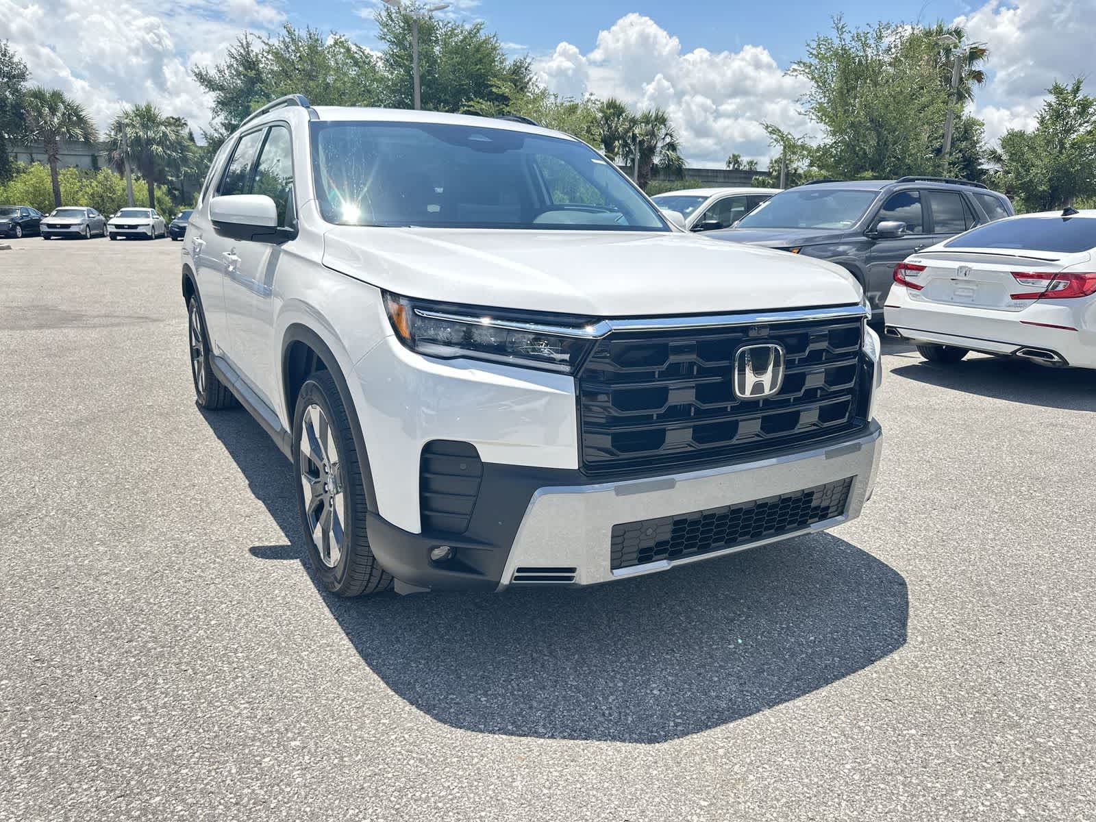 Thumbnail: 2026 Honda Pilot - 8