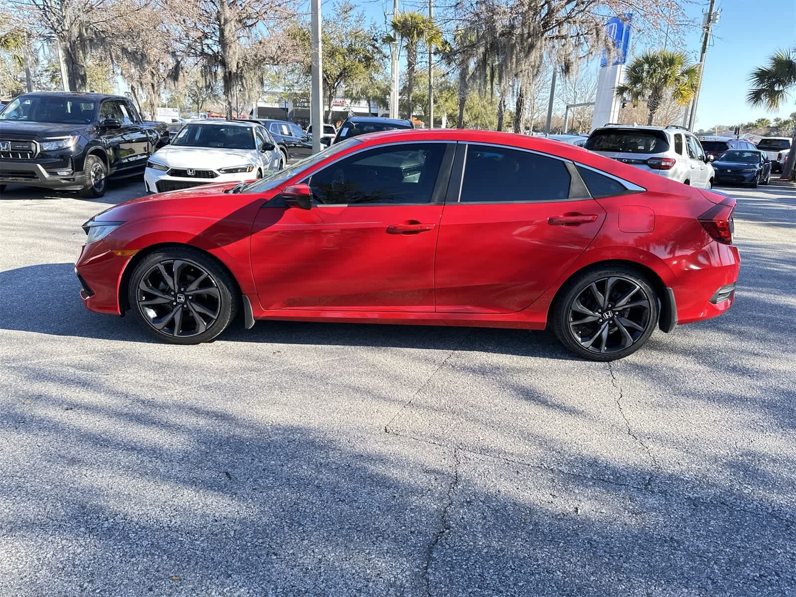 Thumbnail: 2019 Honda Civic - 3