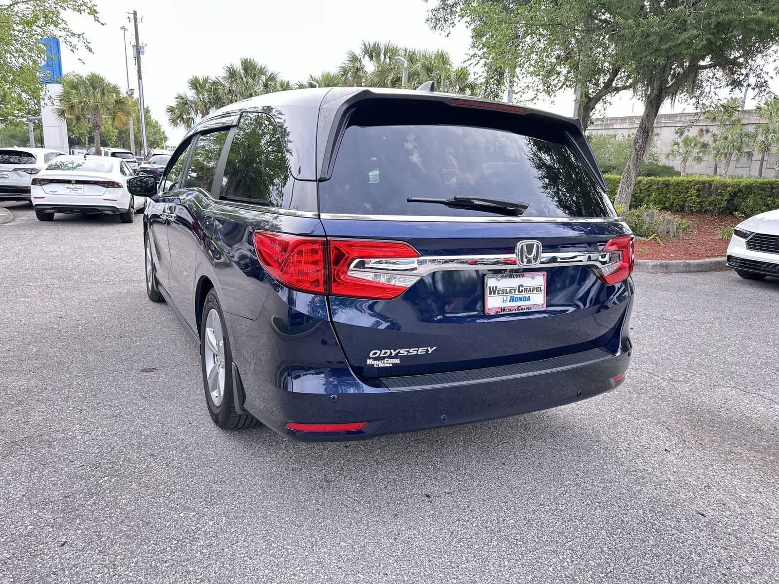 Thumbnail: 2019 Honda Odyssey - 4