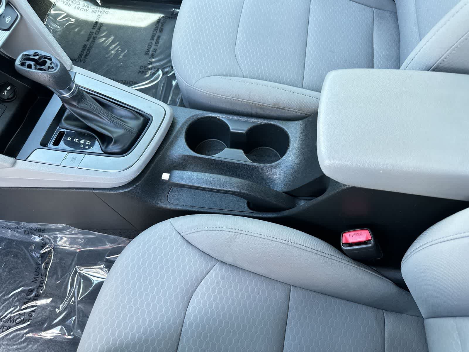 Thumbnail: 2019 Hyundai Elantra - 17