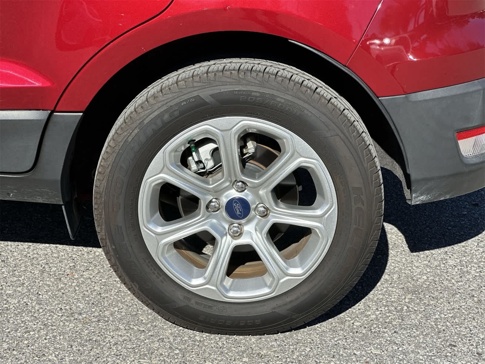 Thumbnail: 2018 Ford EcoSport - 12