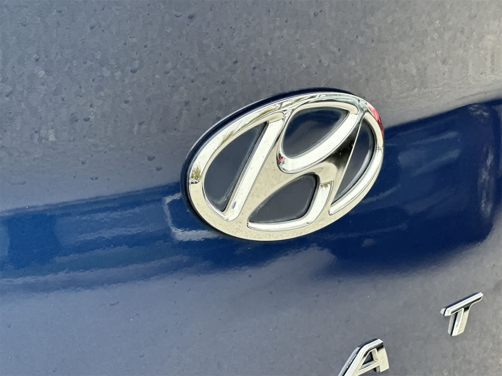 Thumbnail: 2019 Hyundai Sonata - 10