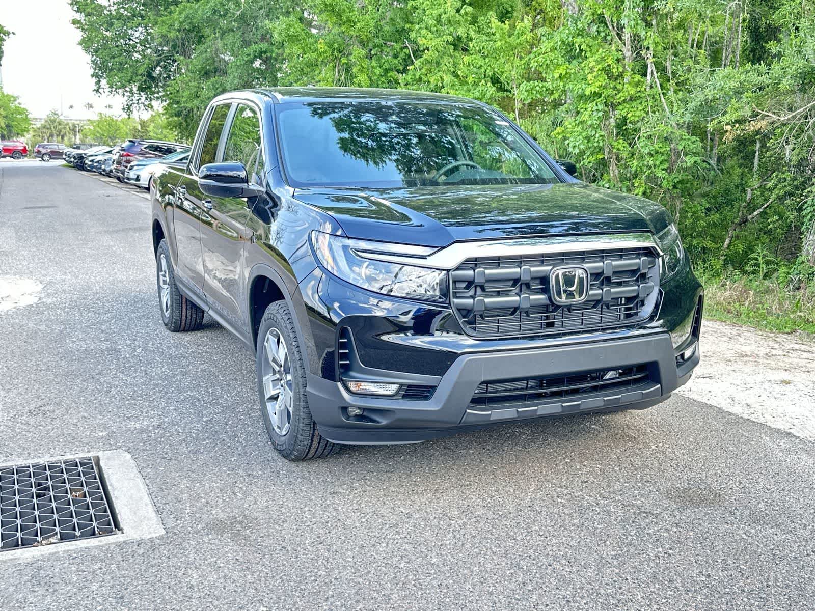 Thumbnail: 2026 Honda Ridgeline - 8