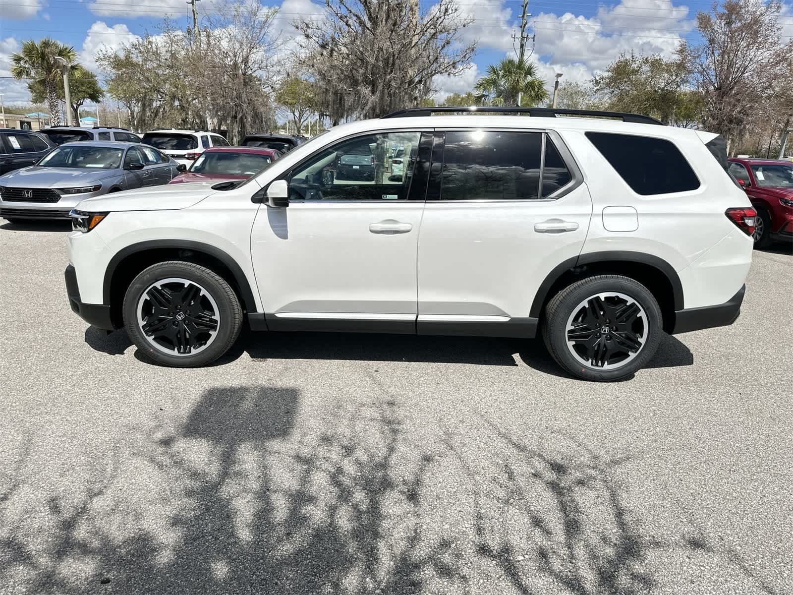 Thumbnail: 2026 Honda Pilot - 3