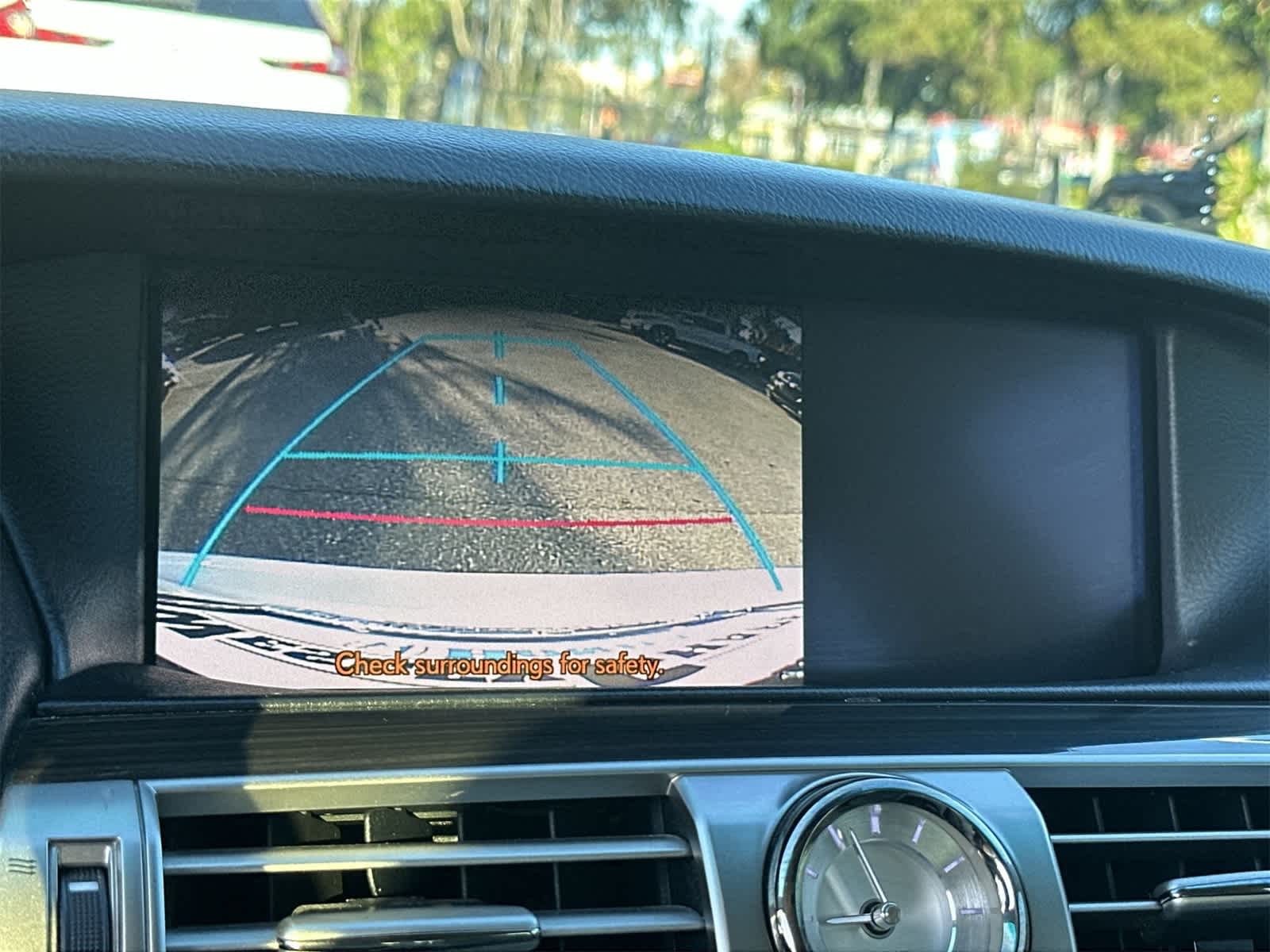 Thumbnail: 2014 Lexus LS - 20