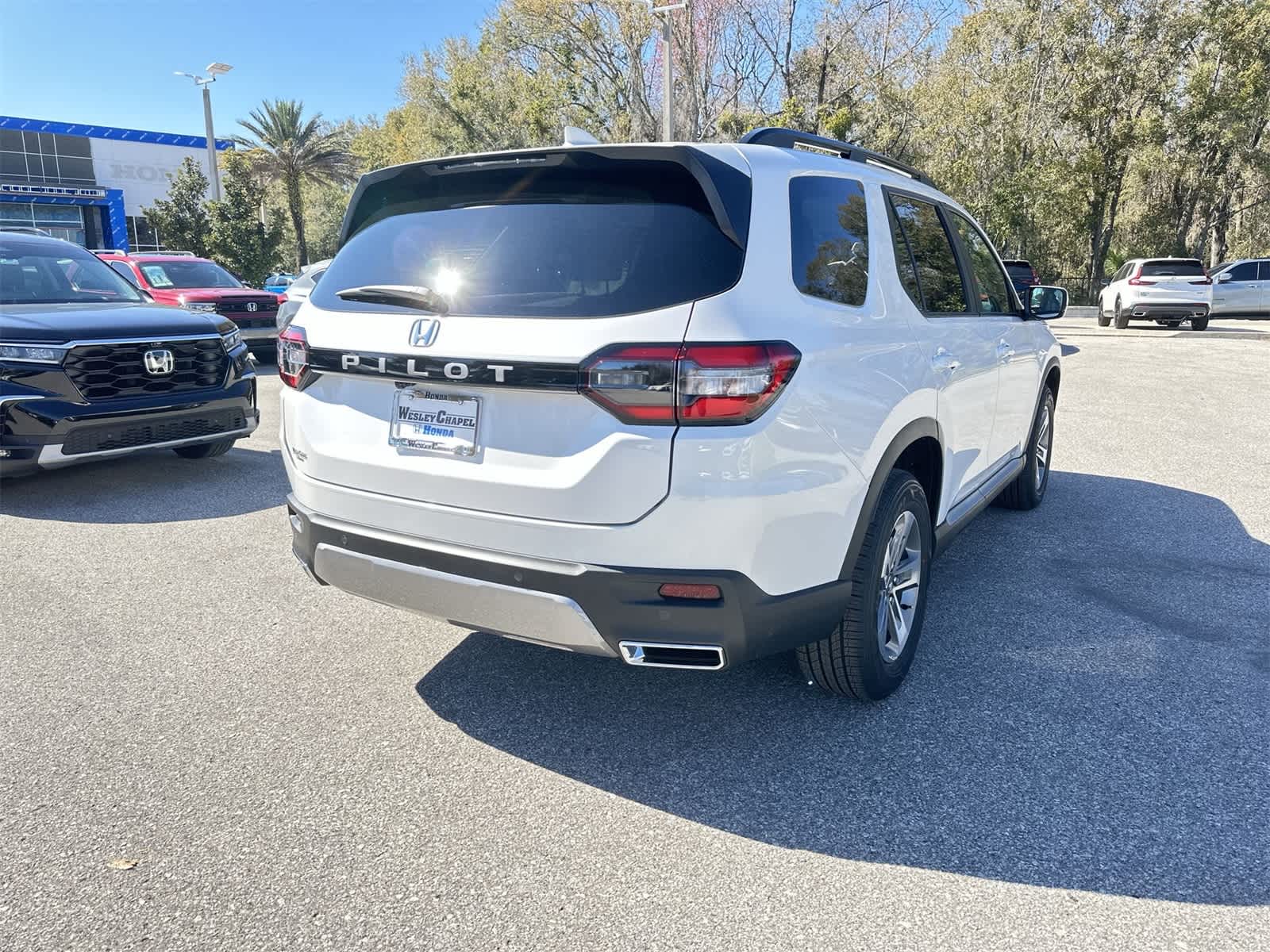 Thumbnail: 2026 Honda Pilot - 6