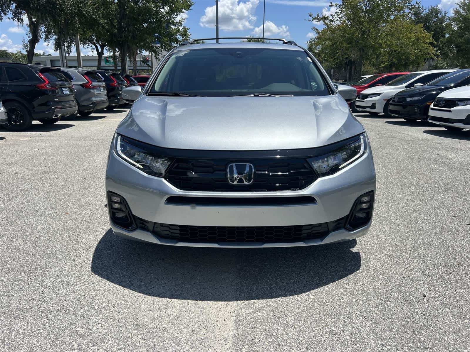 Thumbnail: 2026 Honda Odyssey - 9