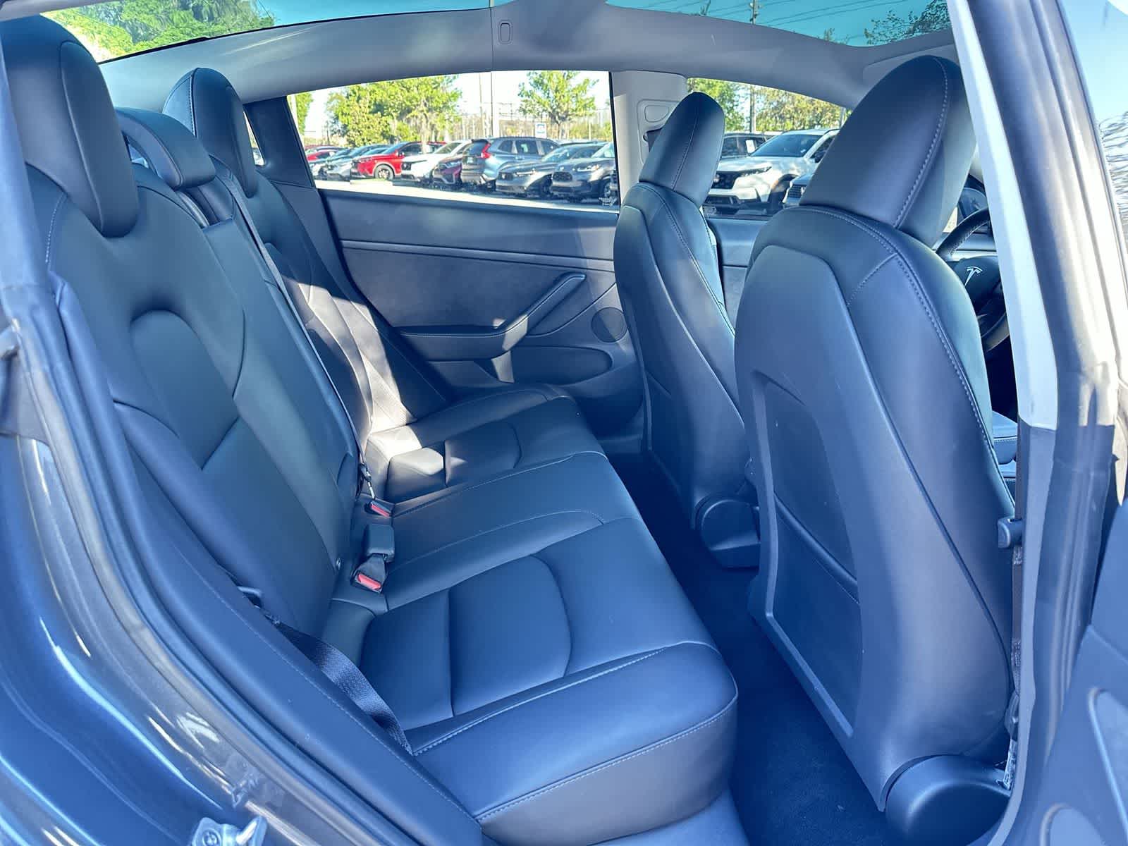 Thumbnail: 2023 Tesla Model 3 - 16