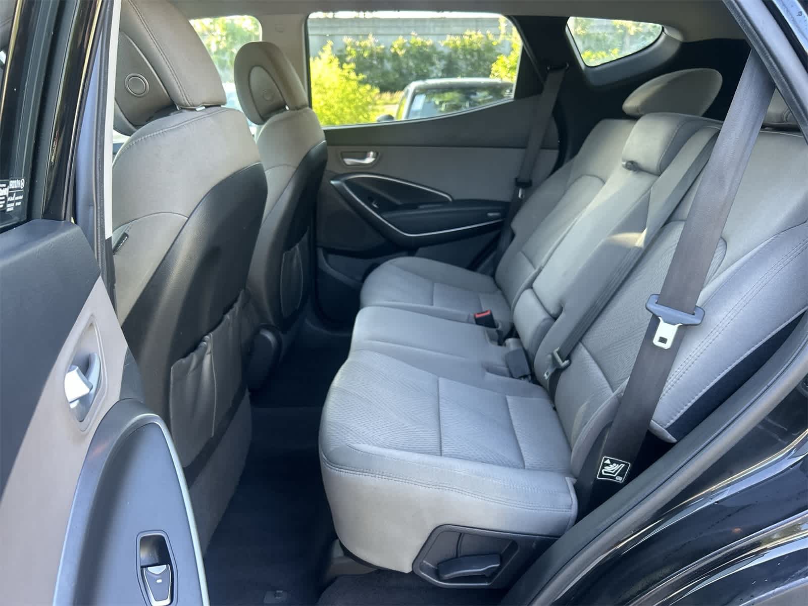 Thumbnail: 2018 Hyundai Santa Fe - 15