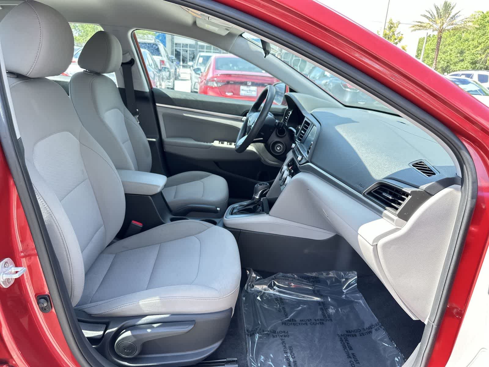 Thumbnail: 2019 Hyundai Elantra - 15