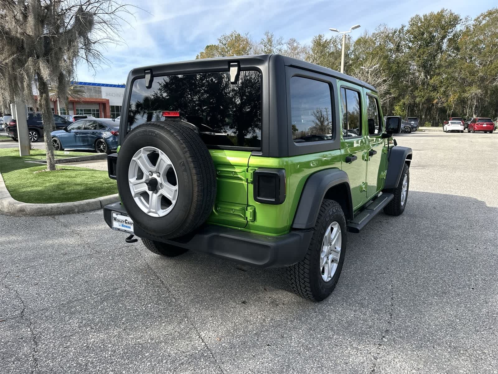 Thumbnail: 2019 Jeep Wrangler - 6