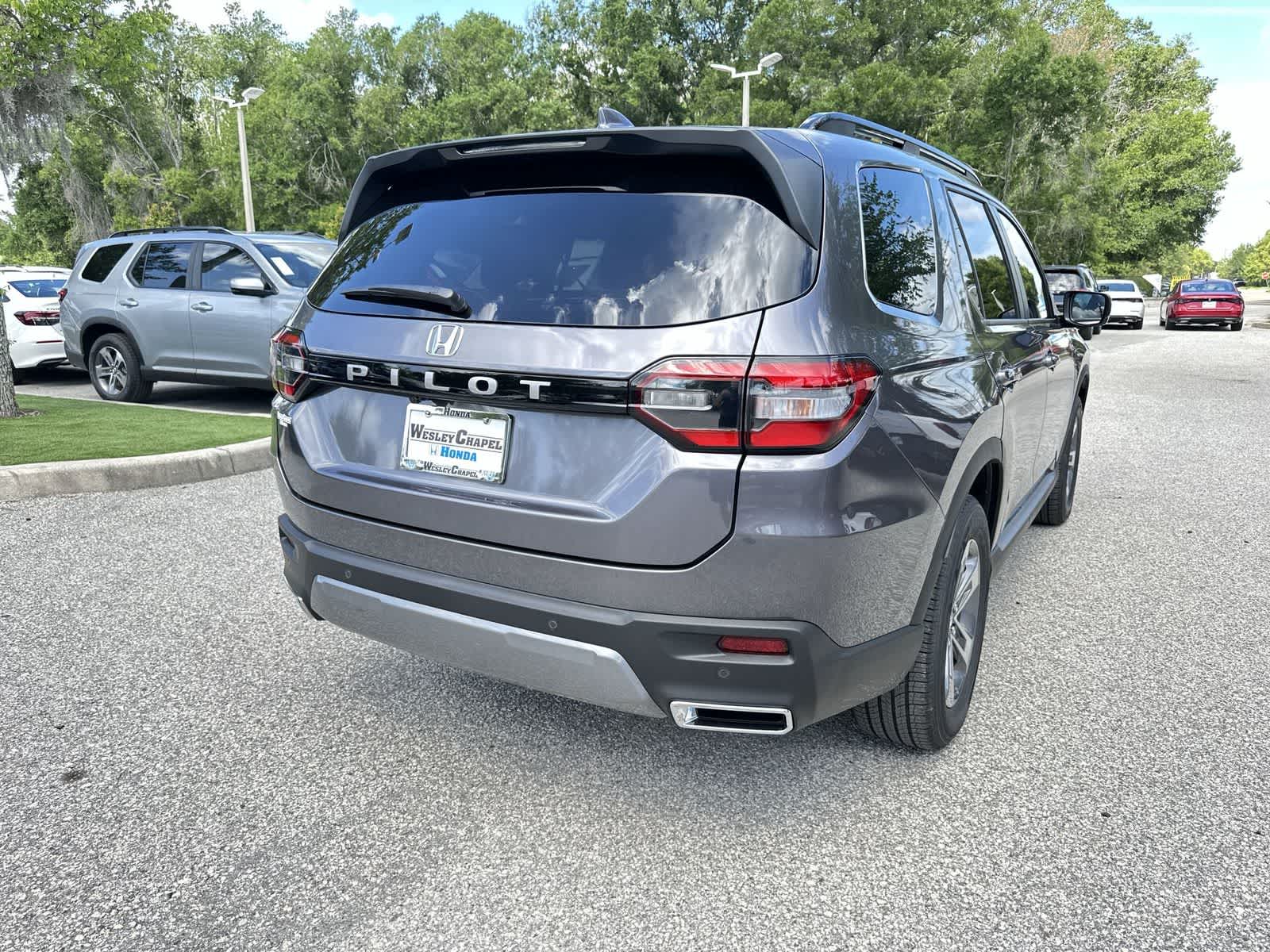 Thumbnail: 2026 Honda Pilot - 6