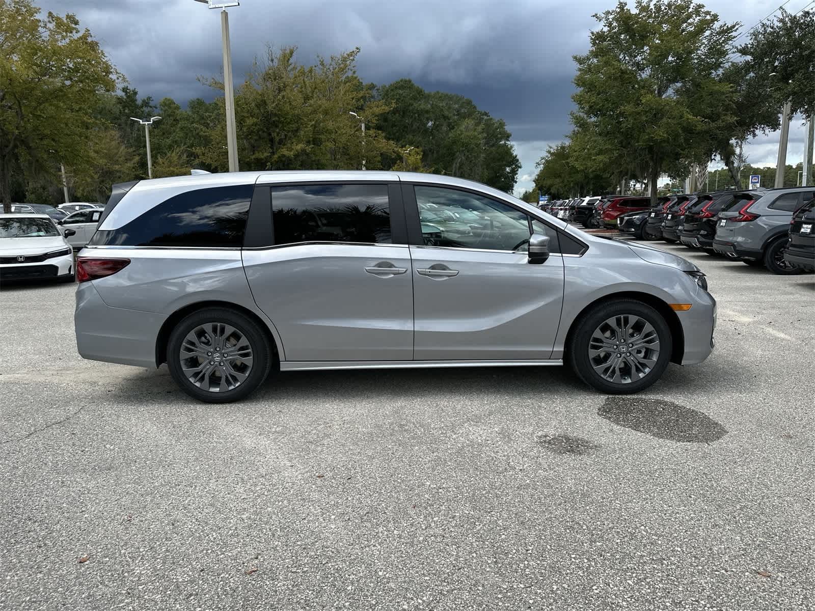 Thumbnail: 2026 Honda Odyssey - 6