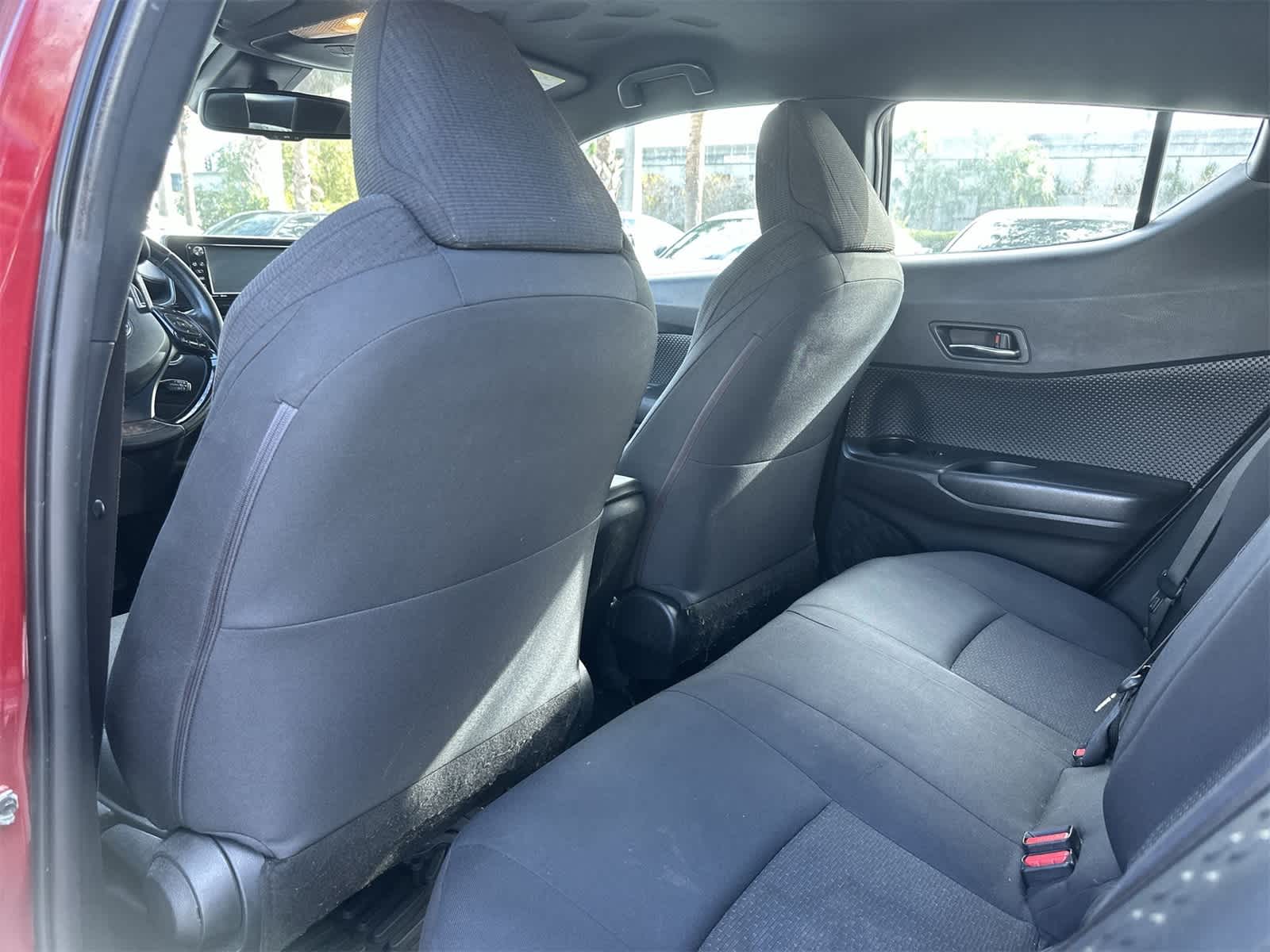 Thumbnail: 2018 Toyota C-HR - 16