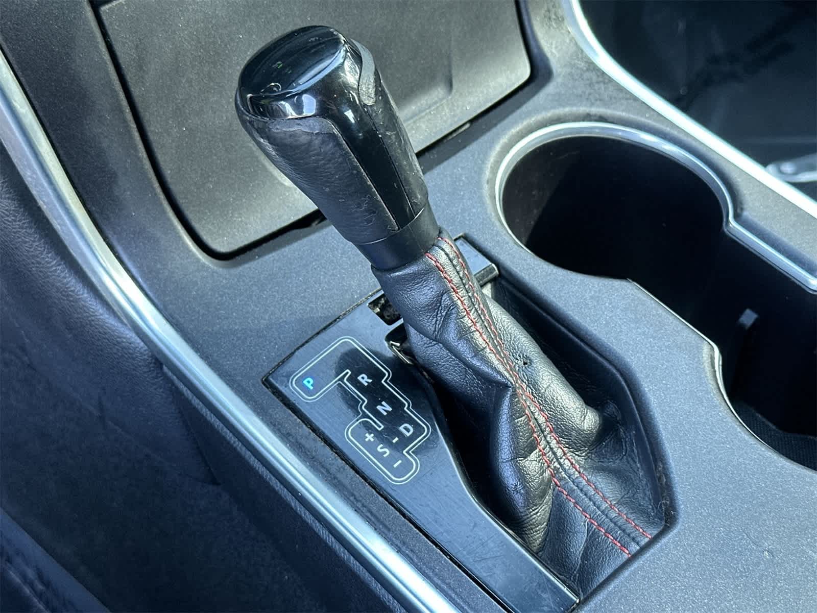 Thumbnail: 2015 Toyota Camry - 21