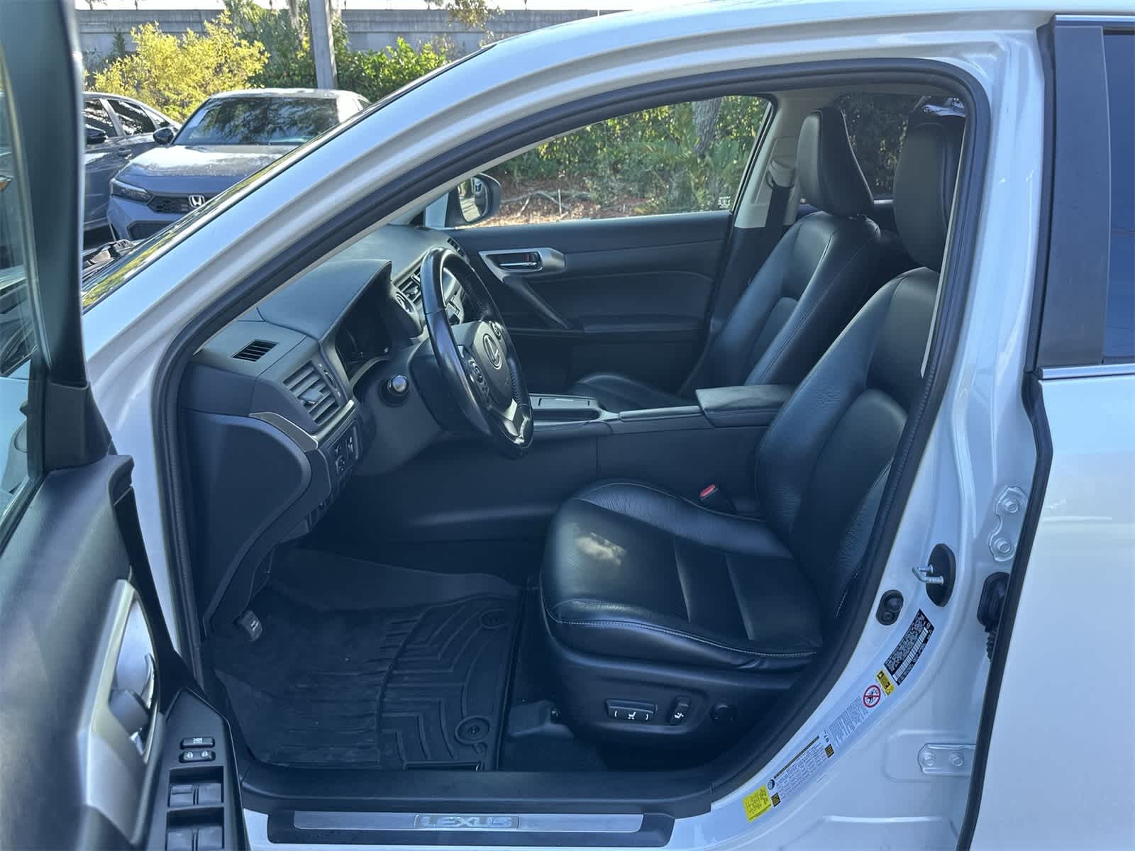 Thumbnail: 2016 Lexus CT - 2