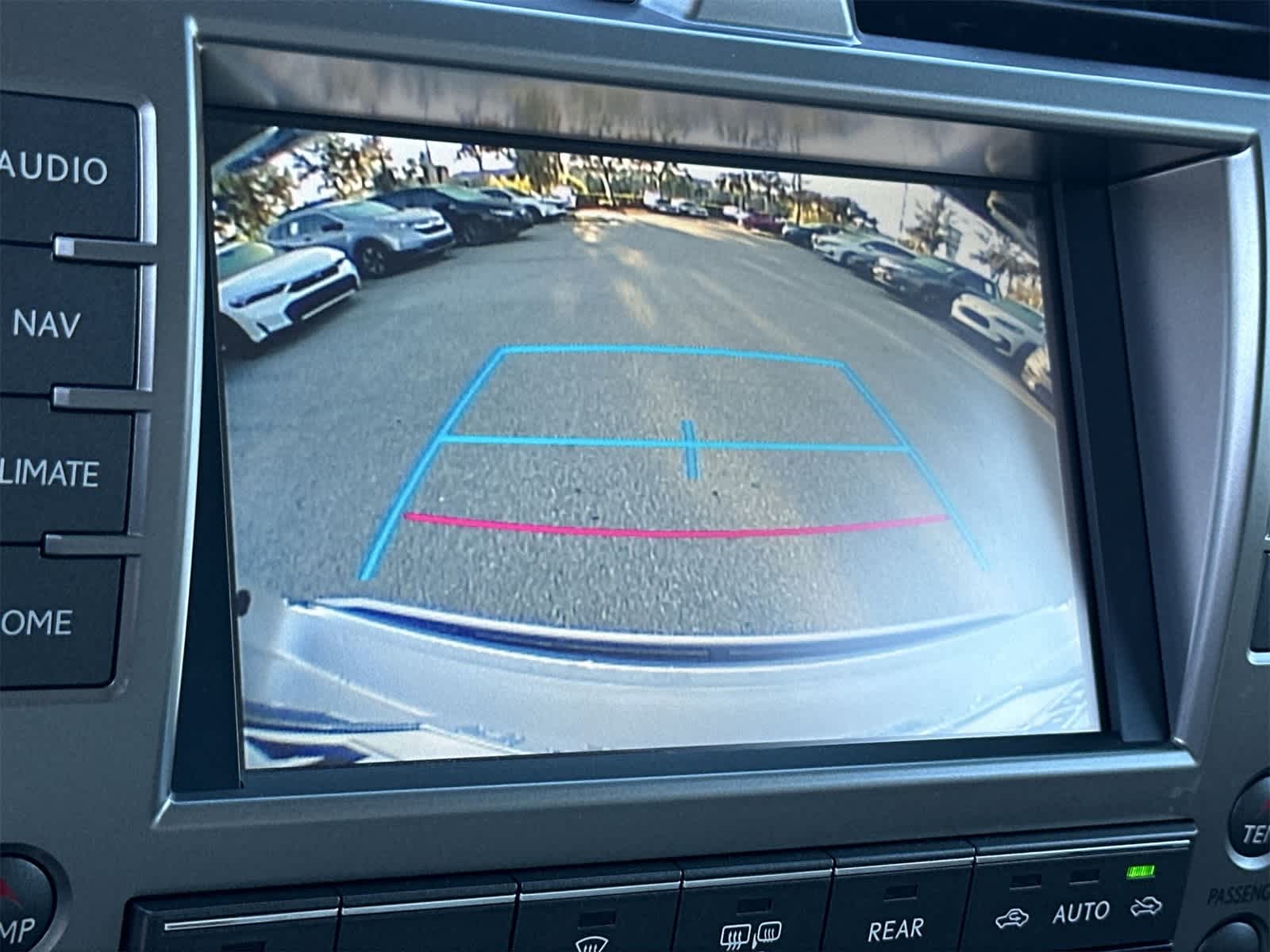 Thumbnail: 2015 Lexus GX - 19