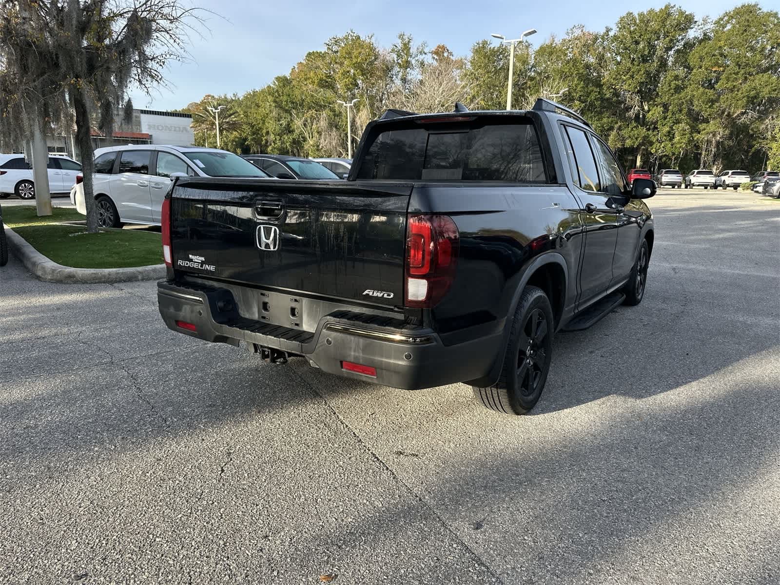 Thumbnail: 2017 Honda Ridgeline - 6