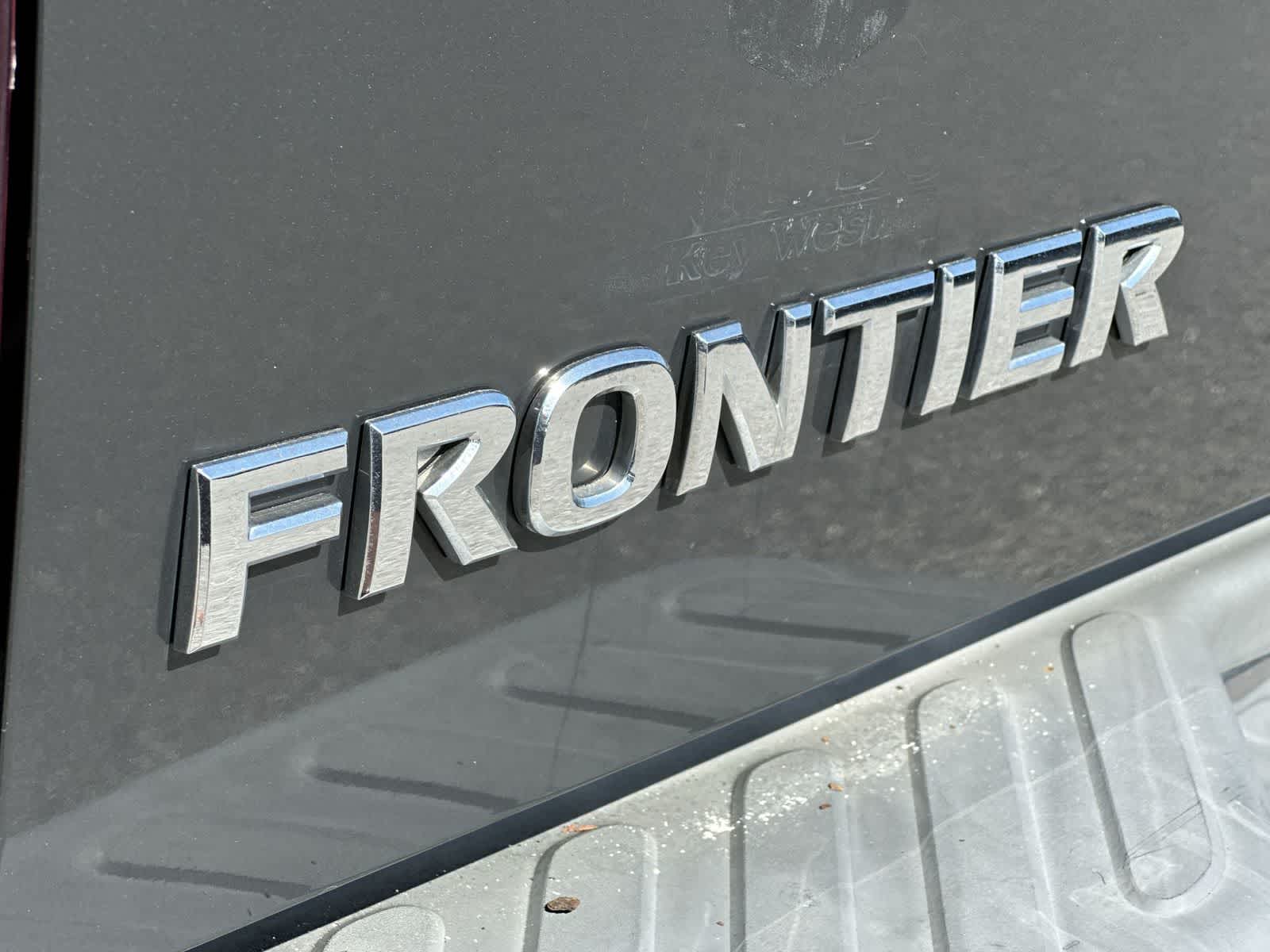 Thumbnail: 2011 Nissan Frontier - 11