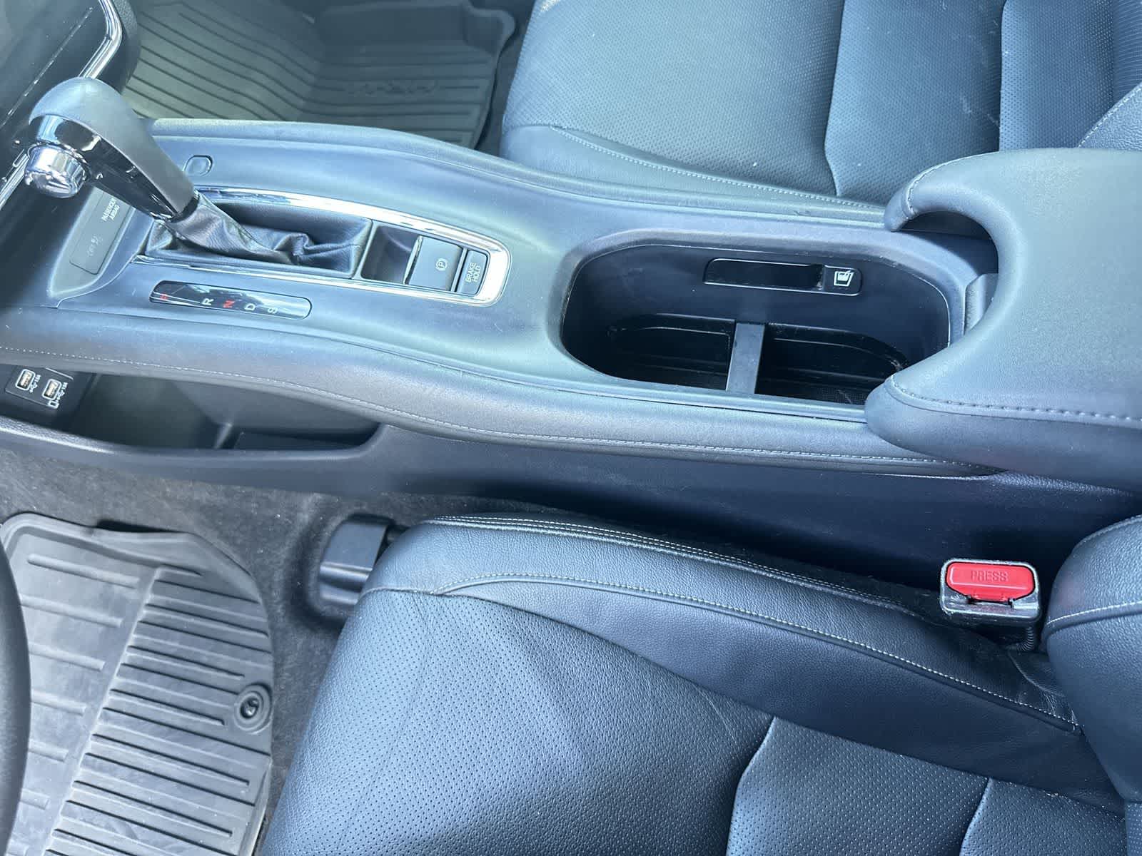 Thumbnail: 2022 Honda HR-V - 19