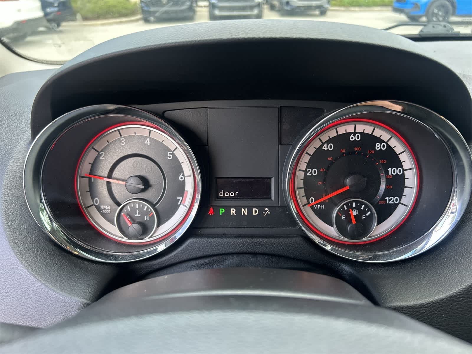Thumbnail: 2015 Dodge Grand Caravan - 21
