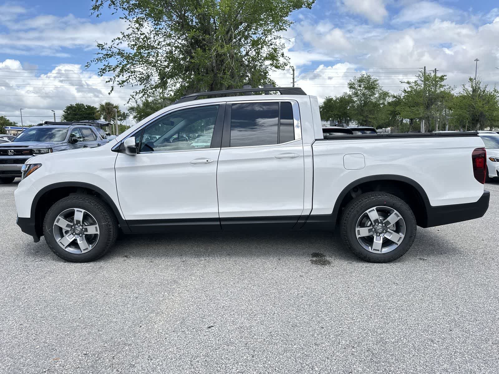 Thumbnail: 2026 Honda Ridgeline - 3