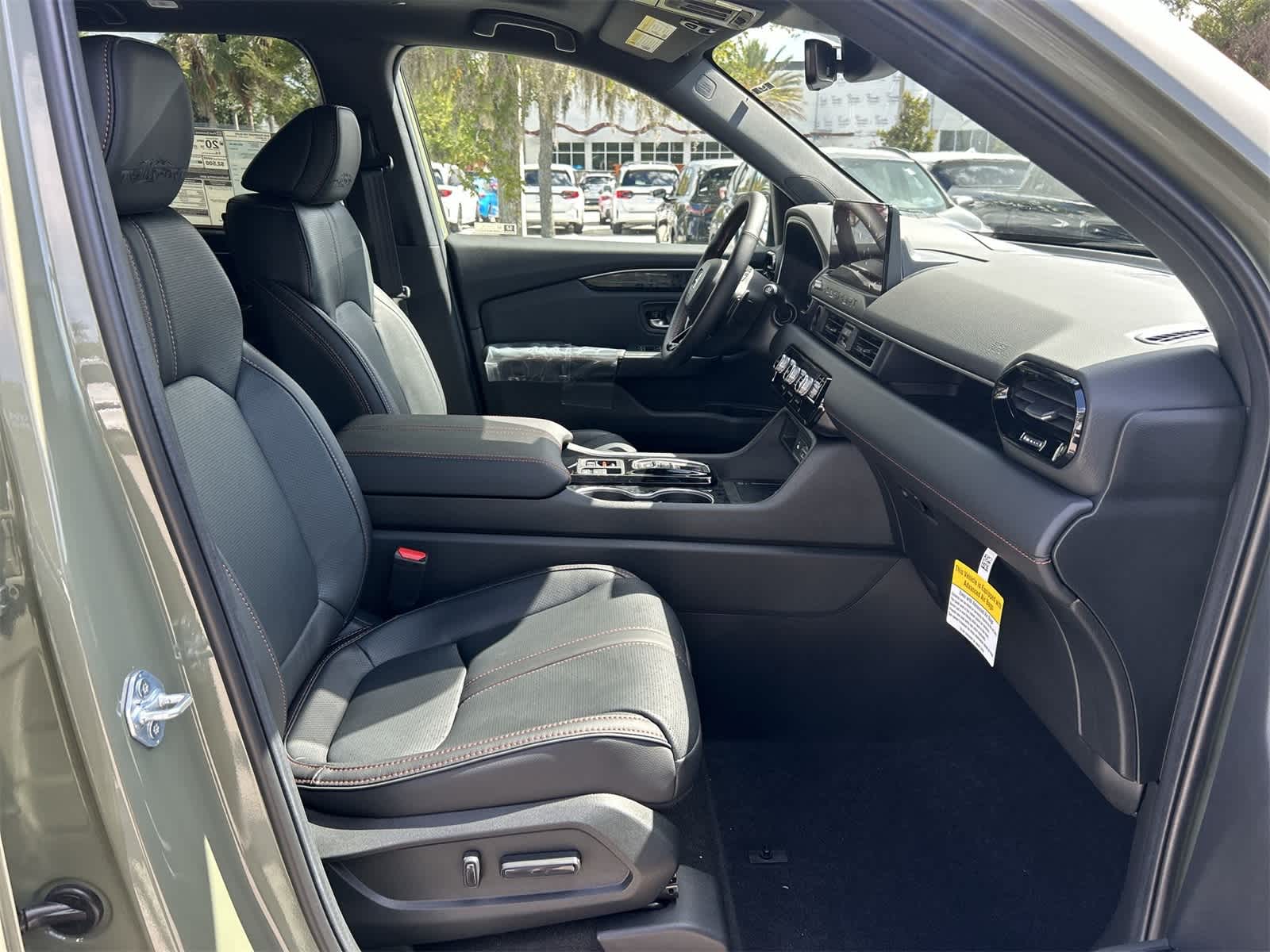Thumbnail: 2026 Honda Passport - 17