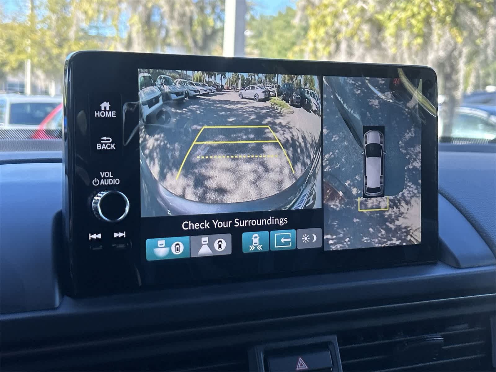 Thumbnail: 2025 Honda Pilot - 20