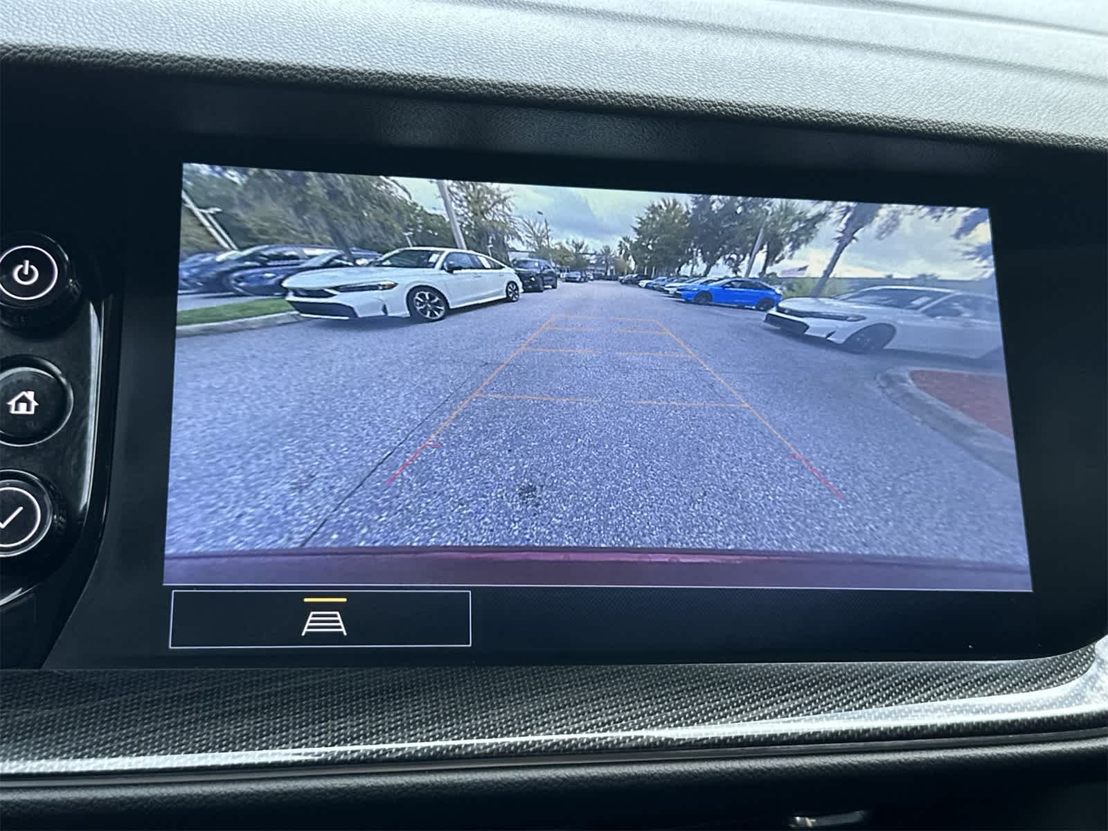 Thumbnail: 2021 Buick Envision - 20